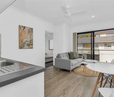 “NEAR NEW STUDIO UNIT IN GAYTHORNE” - Photo 4
