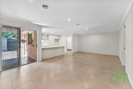 30 Mobourne St, Bonner ACT 2914 - House For Rent | Domain - Photo 4