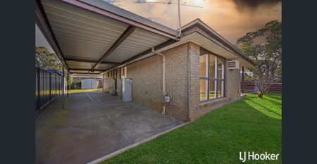 Welcome to 6 Berkley Place! - Photo 3