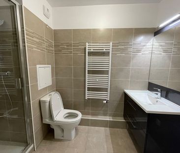 Location appartement 2 pièces, 39.78m², Le Plessis-Robinson - Photo 2