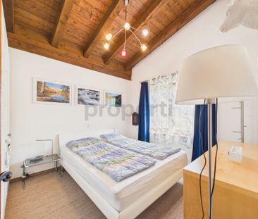 Stilvolle möbilierte 2.5-Zimmer-Dachwohnung - Photo 2