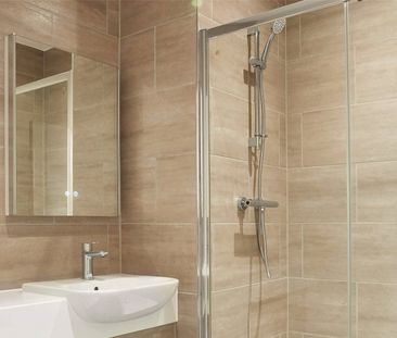 Elizabeth House, Fleet Road, GU51 - Photo 2