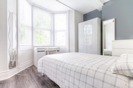 5 bedroom maisonette to rent - Photo 3