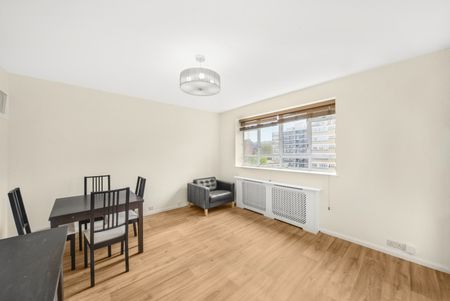3 Bed Flat, Chaucer House, SW1V - Photo 2