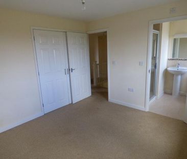 4 bedroom detached house to rent - Photo 5