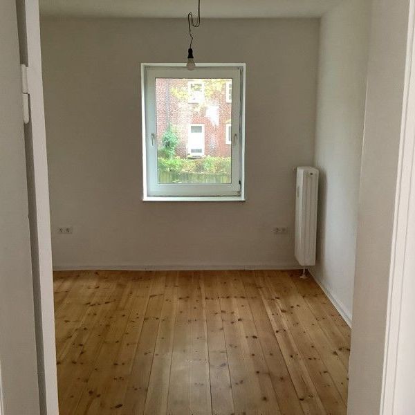 Auf gute Nachbarschaft: sanierte 2-Zimmer-Wohnung - Foto 1