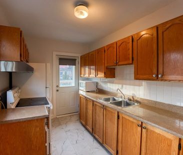 For Lease - 448 Holland Avenue, Dows Lake - Civic Hospital and Area, Ontario - Photo 5
