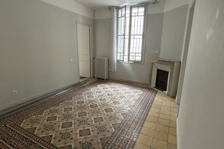 Perpignan centre ville : charmant appartement F3 - Photo 2