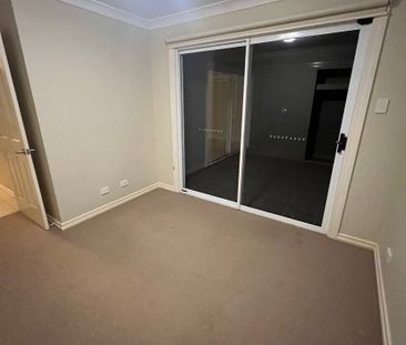 Dutton Park - Photo 2