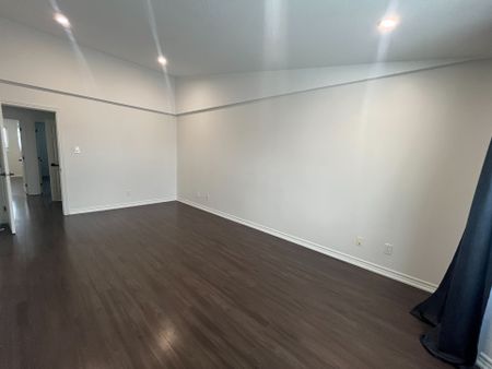 For Lease - 16 Santa Cruz Private, Alta Vista and Area, Ontario - Photo 2