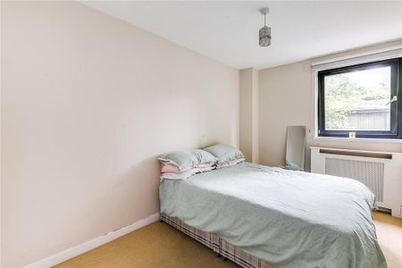 3 bedroom maisonette to rent - Photo 3