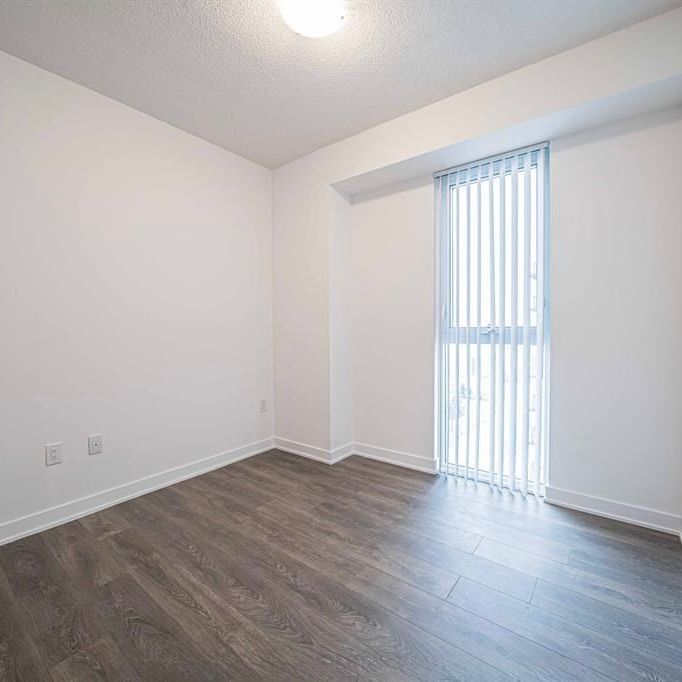 For Lease - 10 Honeycrisp Crescent Unit# 902, Vaughan, Ontario - Photo 1