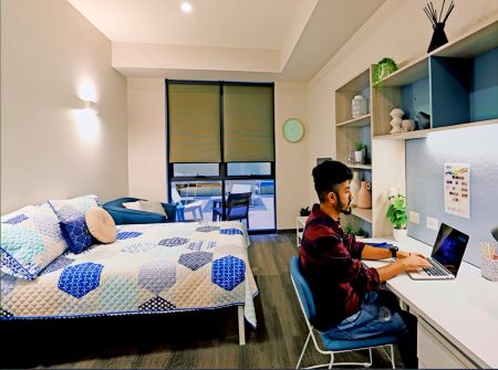 Ultra Studio Apartment - Photo 2