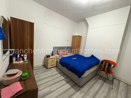 Moss Lane East, Manchester, M14 4PX - Photo 3