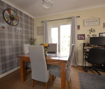 3 bedroom property to rent - Photo 2