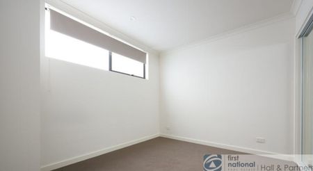 4 Bedroom Home in Yarraman Village Estate - Photo 3