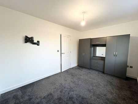 2 bedroom semi-detached house to rent - Photo 3