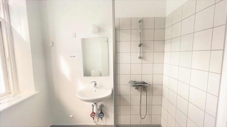 Stor 2-værelses lejlighed ved gågaden - Photo 4