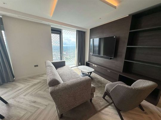 Exceptional two bedroom, two bathroom penthouse on the 41st floor of the brand new Square Gardens development. - Photo 1