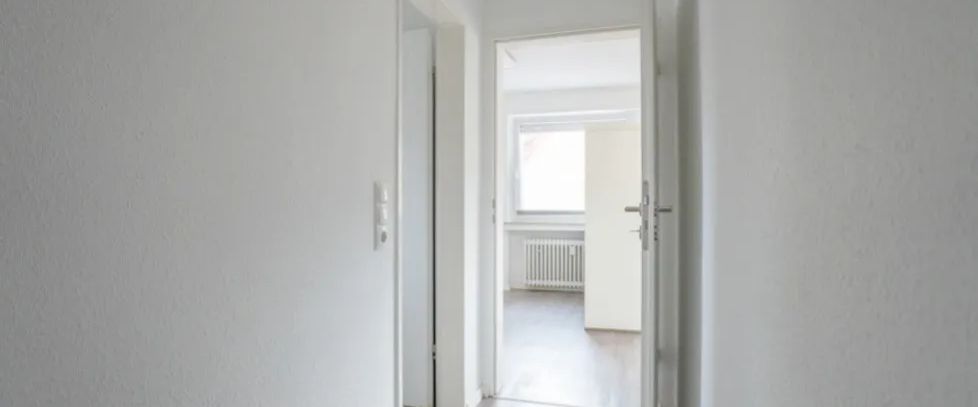 Moderne ca. 95 m² große 4-Zimmer-Wohnung mit Tageslichtbad ruhig gelegen im Hagener Süden - Photo 1