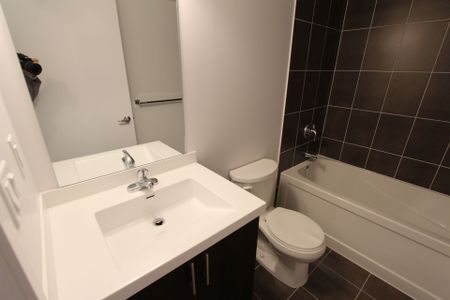 For Lease - 1420 Dupont Street Unit# 511, Toronto, Ontario - Photo 5