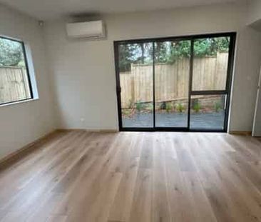 Mangere Bridge, 3 bedrooms - Photo 2