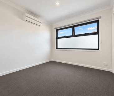 Boutique Townhouse - Photo 1