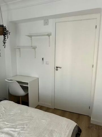 Carrer de José Carsí, Burjassot, Valencian Community 46100 - Photo 5