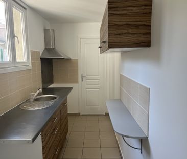 Appartement RUE DE CHAMPIGNY - Photo 2