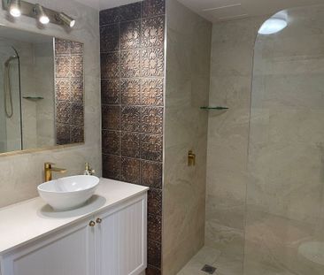 Fully Furnished Apartment in the Heart of Coolangatta - Photo 4