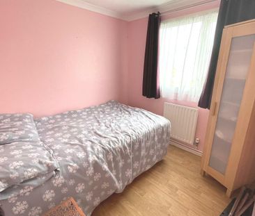 2 bedroom chalet to rent - Photo 3