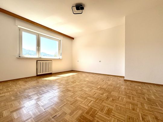 Großzügige 4-Zimmerwohnung mit Balkon in Höchst - Foto 1