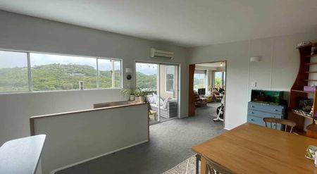 Cute family home in Doves Bay - Photo 4