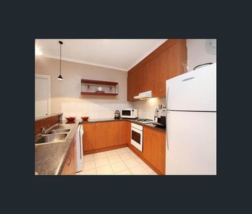 STYLISH FAMILY HOME! - Photo 3