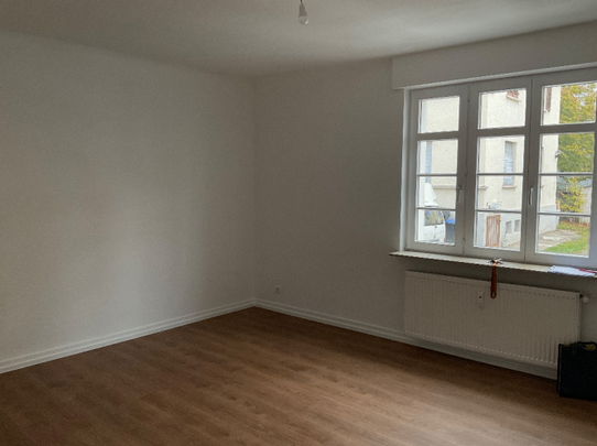 Großzügige 4-Zimmer-Wohnung in Oberesslingen! - Photo 1