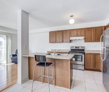 For Lease - 130 Hucknall Road Unit# Upper Room #2, Toronto, Ontario - Photo 2