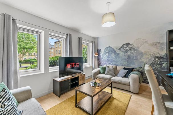 Olympian Court - Photo 1