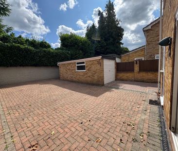 3 bedroom semi-detached house to rent - Photo 1