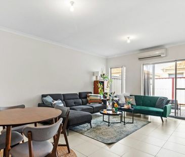 11C Mona Avenue, Beckenham WA 6107 - Photo 2