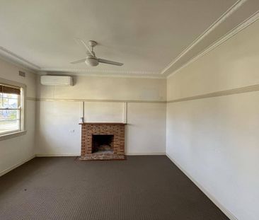CHARMING FAMILY HOME - Photo 1