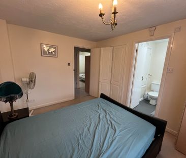 Searles Drive, London - Photo 6