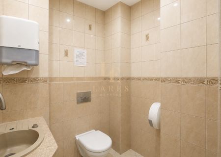 Biuro 36,6 m² | 2 pokoje | klimatyzacja | parking - Zdjęcie 2