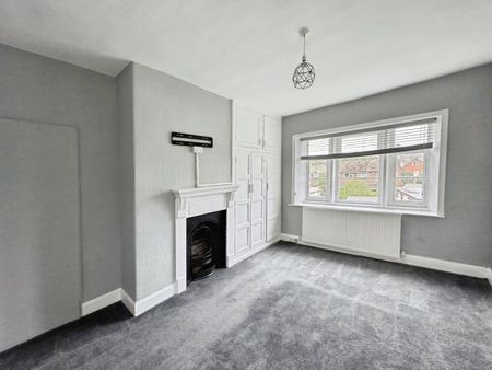 Liversedge Hall, Liversedge Hall Lane, WF15 - Photo 2