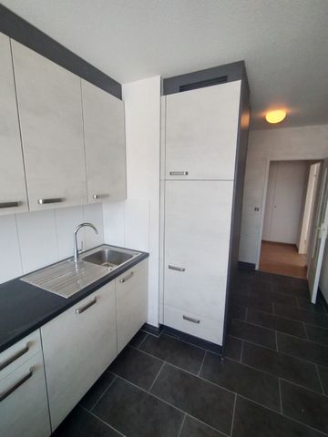 Apartment - Photo 4