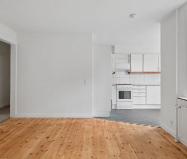 Indbydende lejlighed med altan i Vestbyen - Photo 5