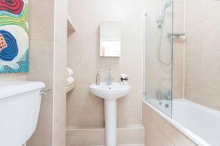 1 Bed Flat, Burleigh House, SW3 - Photo 2