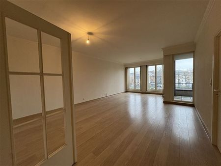 Appartement te huur - Foto 2