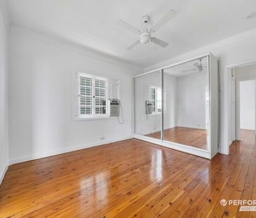 136 White Street, Wavell Heights QLD 4012 - House For Rent | Domain - Photo 1