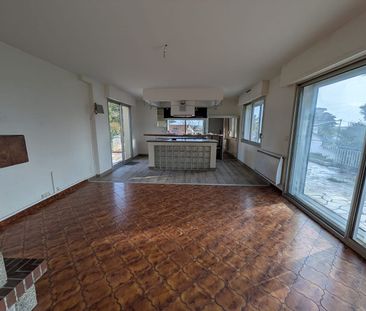 Location Maison 5 pièces 121m² - Photo 5