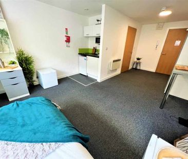 Ground Floor Premier Studio - Photo 6